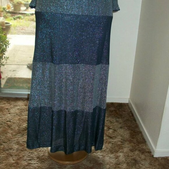 Vintage "COCO California" Evening Gown in Navy w/Silver  Size 16 - Picture 5 of 6